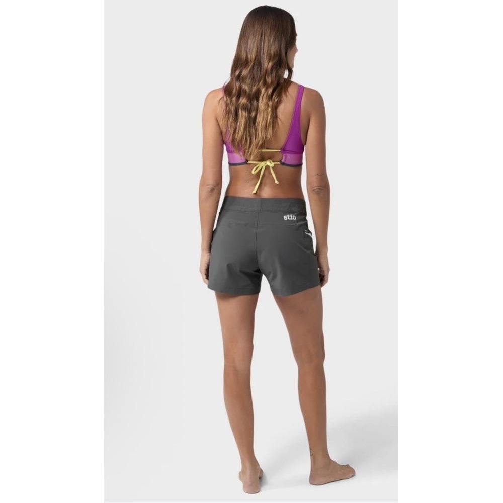 NEW STIO Women's CFS Board Shorts 4" - 100119 Steel/Magnet - Size 6 - Picture 13 of 13